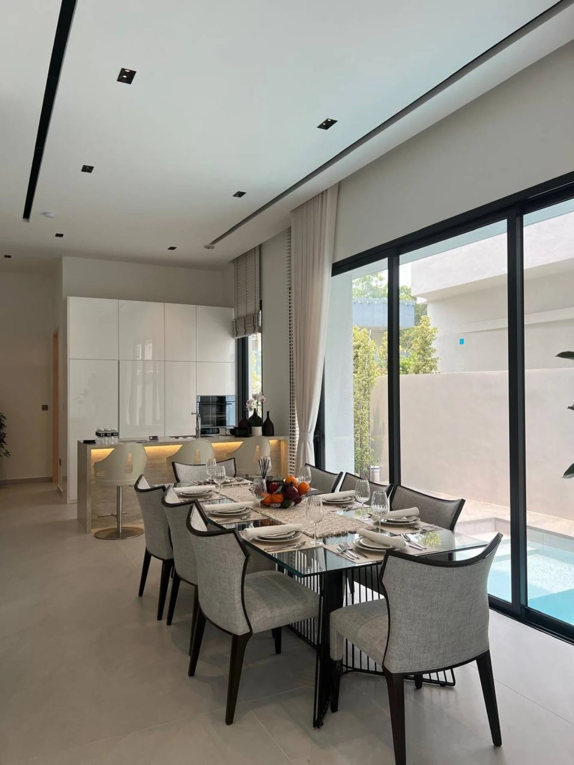 Avant Garde collection photograph — dining area